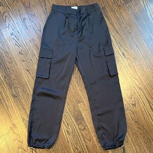 Superdown Woman’s black cargo pants